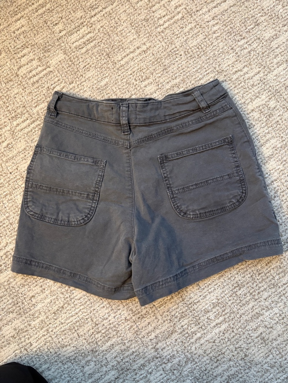 Marine Layer High-Waist Utility Shorts in Charcoal - Picture 3 of 5